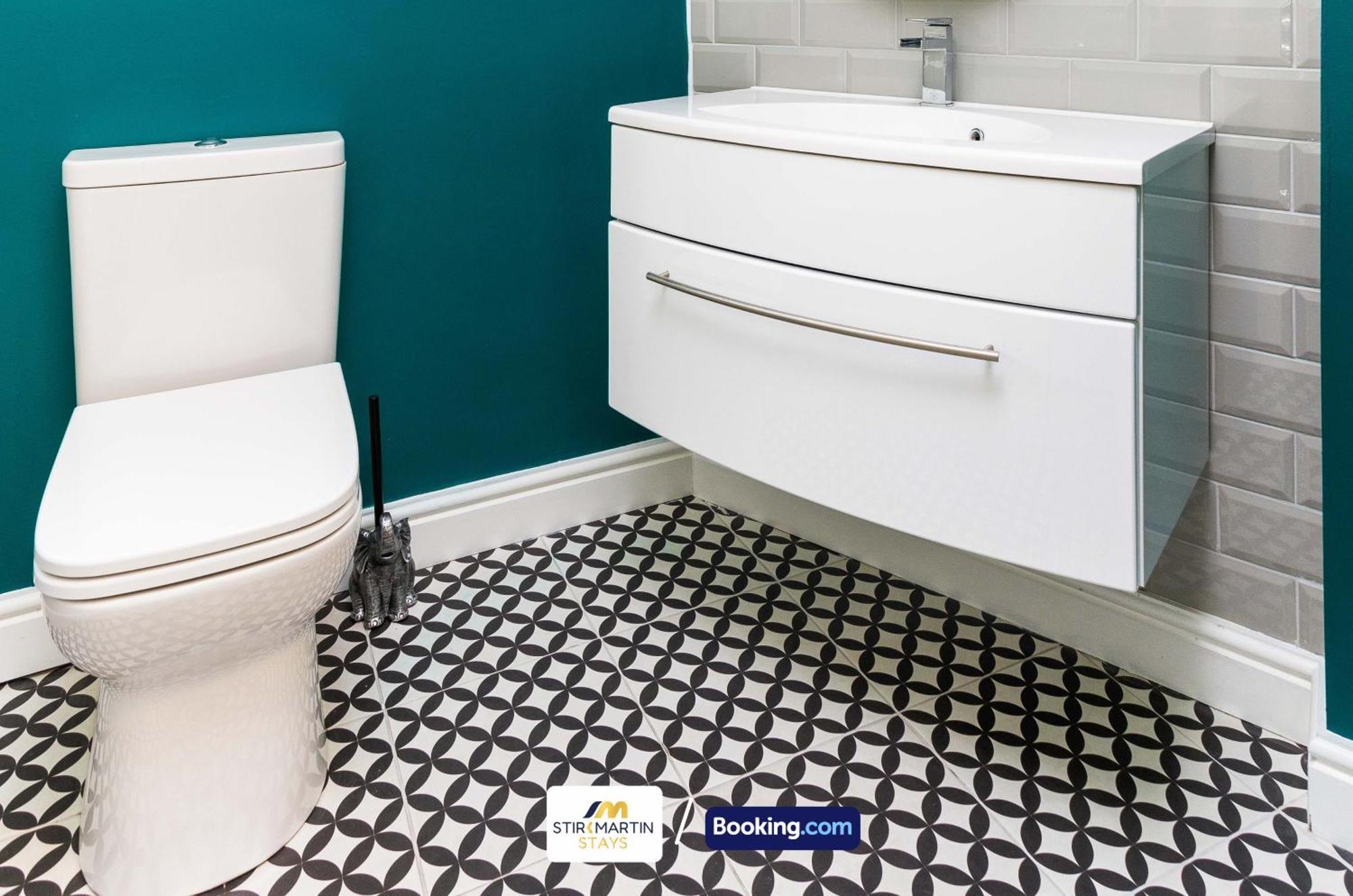 Comfy 3Bed House By Stirkmartin Stays Short Lets & Serviced Accommodation Cardiff With Free Parking & 8Mins To City Centre מראה חיצוני תמונה